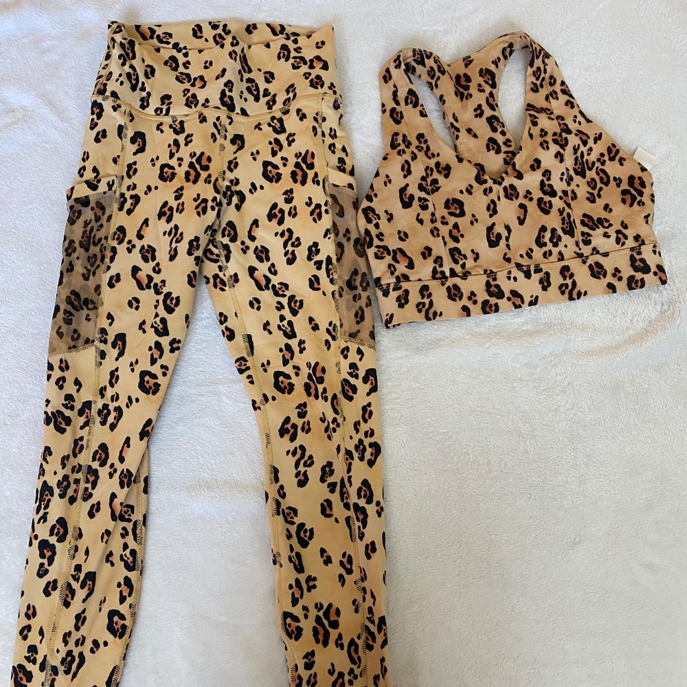 Fabletics Leopard print workout set